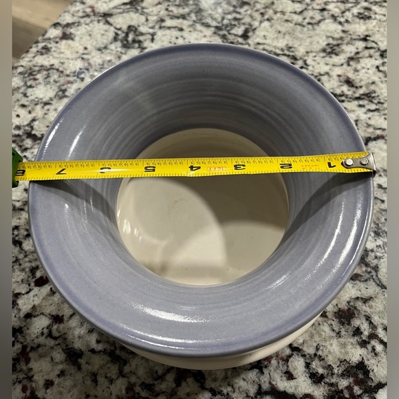 Ceramic Pottery Planter handmade w blue/white glaze & self-draining style - Picture 4 of 10